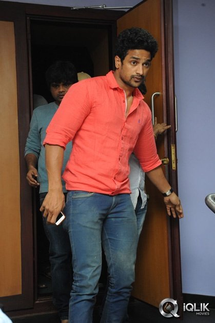 Celebs-at-Ala-Ela-Movie-Special-Show